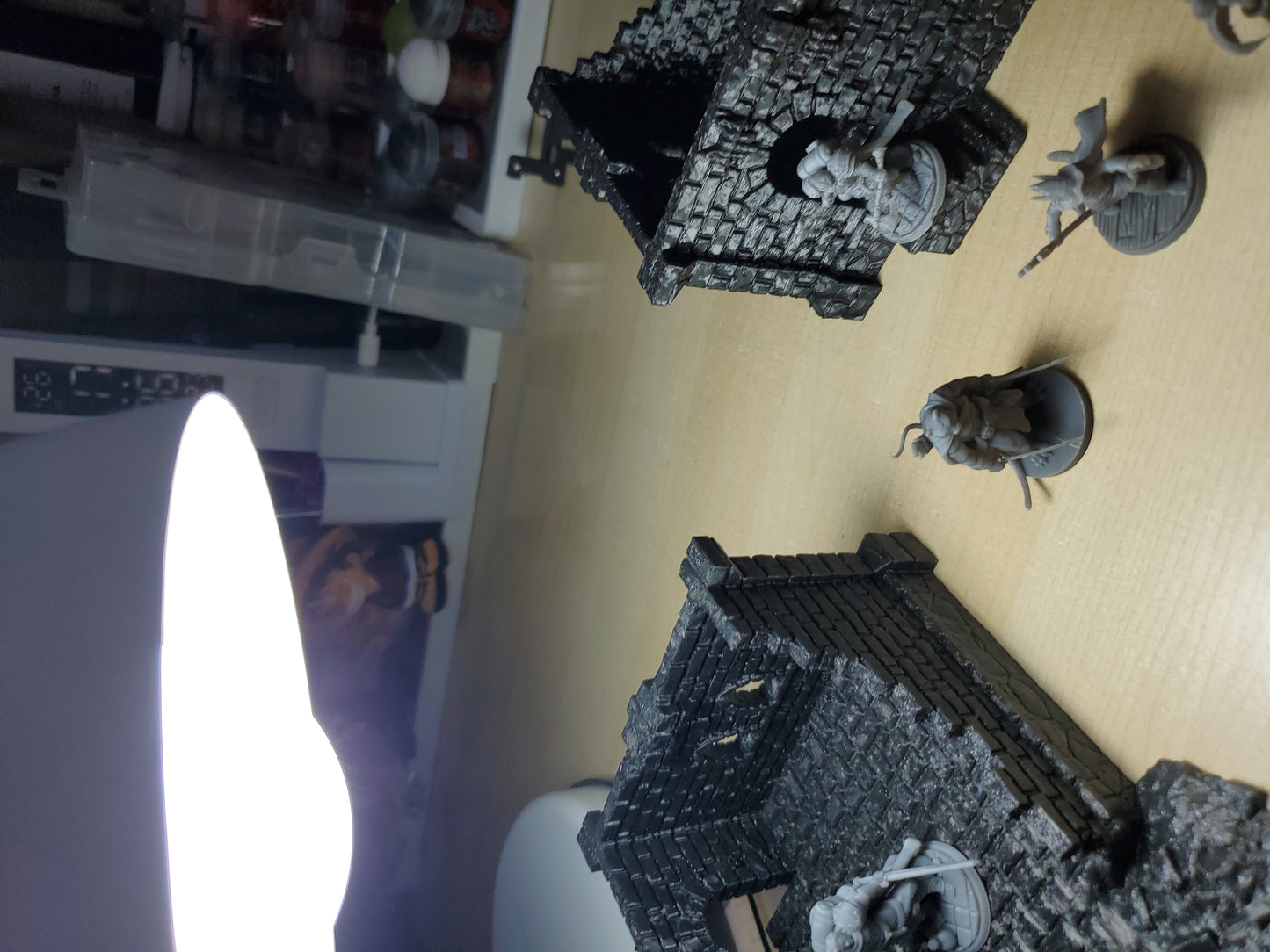 Dungeon and dragons figures and 2 buildings