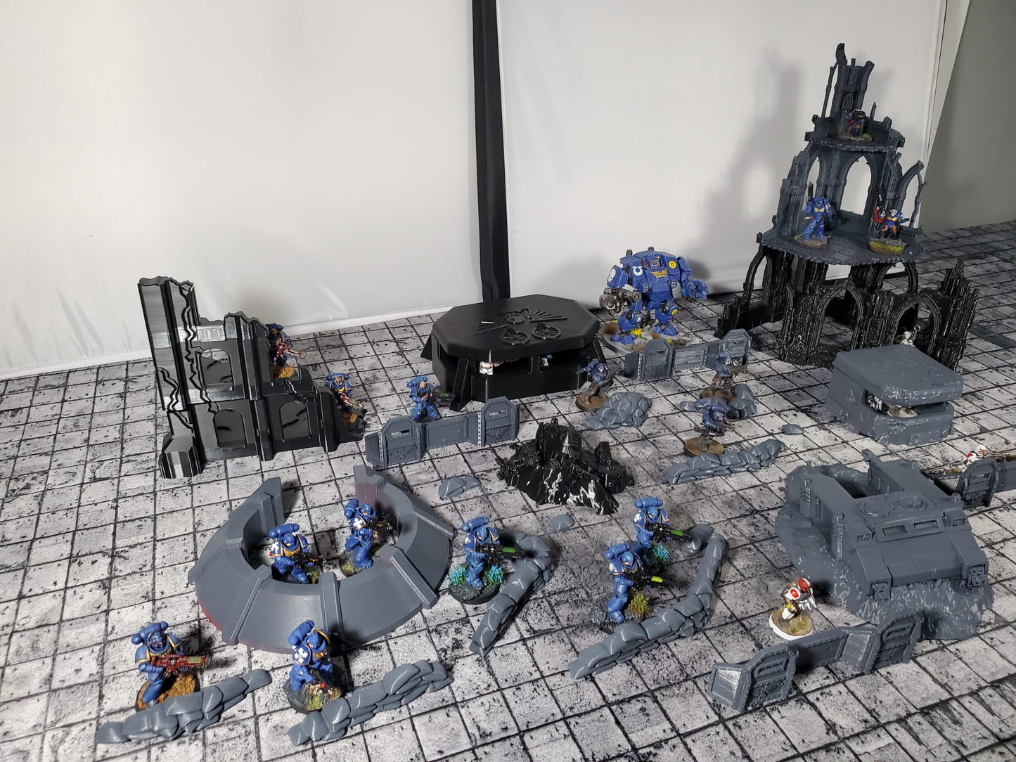 Terrain for mini gaming like warhammer scenery fortifications sandbags wreaked vehicles buildings